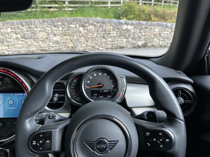 2022 (72) MINI CONVERTIBLE 2.0 Cooper S Exclusive 2dr Auto 5843141