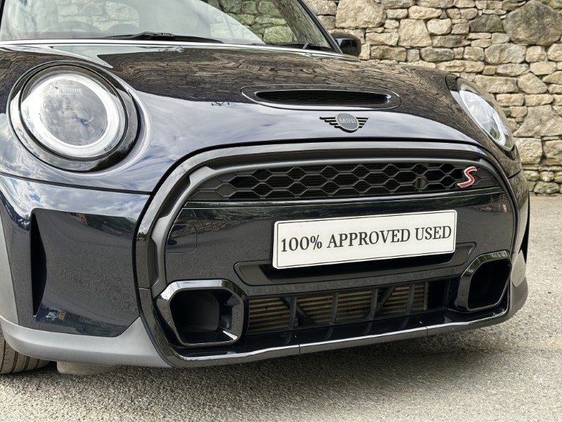 2022 (72) MINI CONVERTIBLE 2.0 Cooper S Exclusive 2dr Auto 5843144