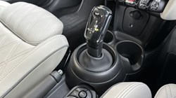 2022 (72) MINI CONVERTIBLE 2.0 Cooper S Exclusive 2dr Auto 5843102