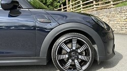 2022 (72) MINI CONVERTIBLE 2.0 Cooper S Exclusive 2dr Auto 5843151