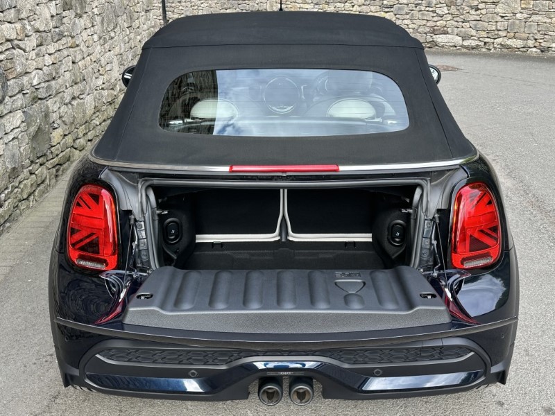 2022 (72) MINI CONVERTIBLE 2.0 Cooper S Exclusive 2dr Auto 5843090
