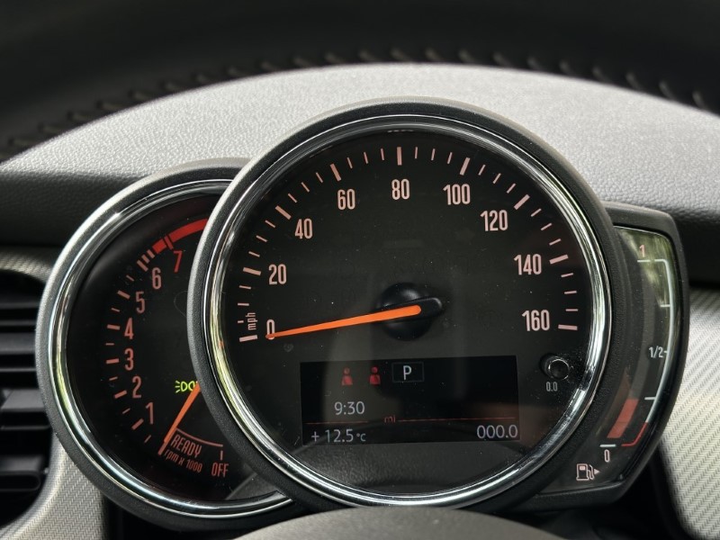 2022 (72) MINI CONVERTIBLE 2.0 Cooper S Exclusive 2dr Auto 5843259
