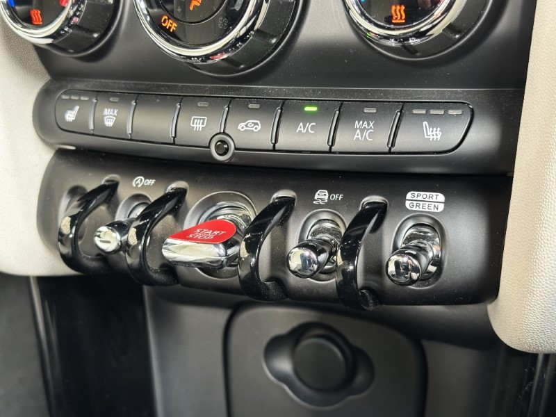 2022 (72) MINI CONVERTIBLE 2.0 Cooper S Exclusive 2dr Auto 5843104