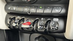 2022 (72) MINI CONVERTIBLE 2.0 Cooper S Exclusive 2dr Auto 5843104