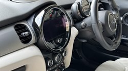 2022 (72) MINI CONVERTIBLE 2.0 Cooper S Exclusive 2dr Auto 5843118