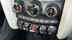 2022 (72) MINI CONVERTIBLE 2.0 Cooper S Exclusive 2dr Auto 5843103