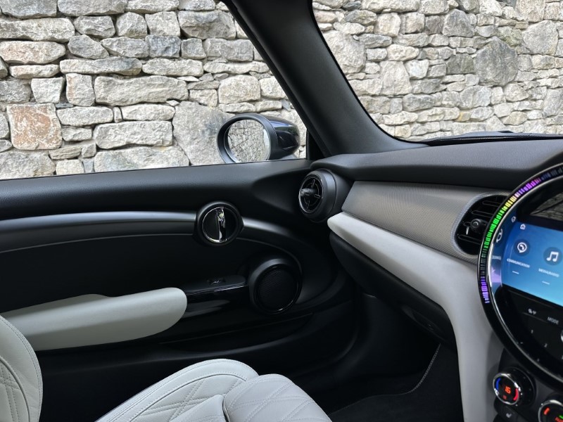 2022 (72) MINI CONVERTIBLE 2.0 Cooper S Exclusive 2dr Auto 5843105
