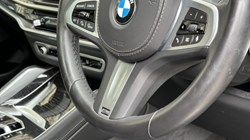 2025 (74) BMW X6 xDrive30d MHT M Sport 5dr 5841899
