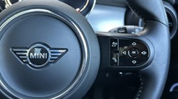 2023 (73) MINI HATCHBACK 1.5 Cooper Exclusive Premium Plus 5dr Auto 5888370