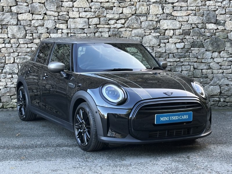 2023 (73) MINI HATCHBACK 1.5 Cooper Exclusive Premium Plus 5dr Auto