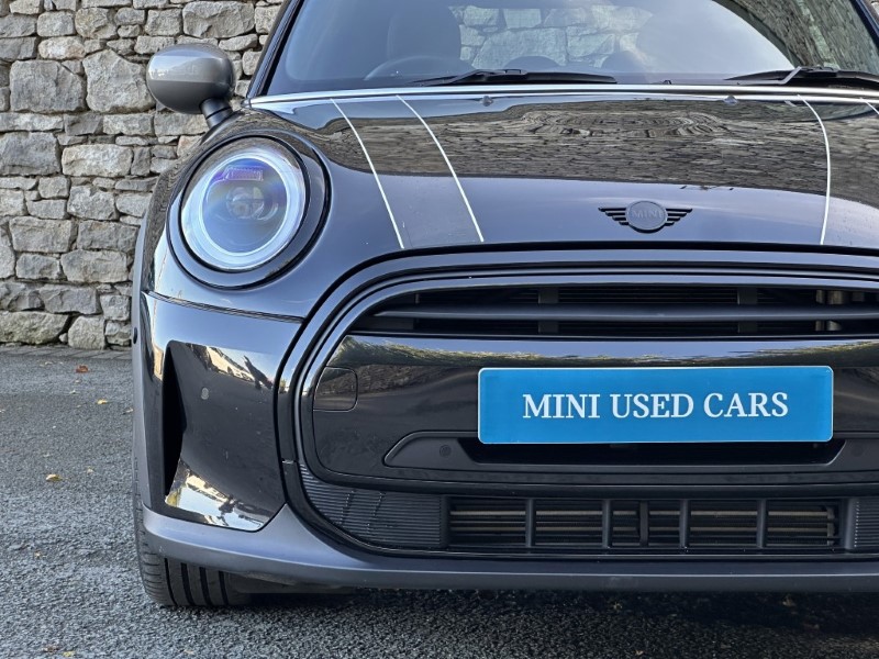 2023 (73) MINI HATCHBACK 1.5 Cooper Exclusive Premium Plus 5dr Auto 5888411