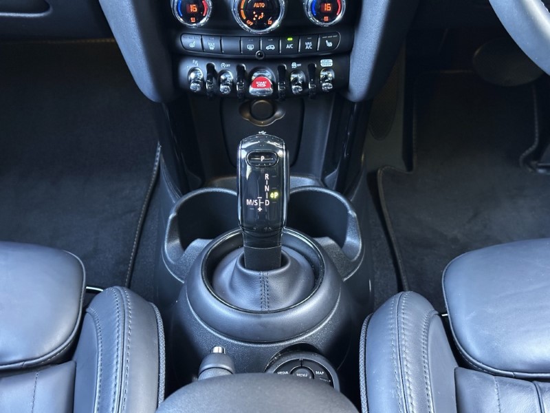 2023 (73) MINI HATCHBACK 1.5 Cooper Exclusive Premium Plus 5dr Auto 5888401