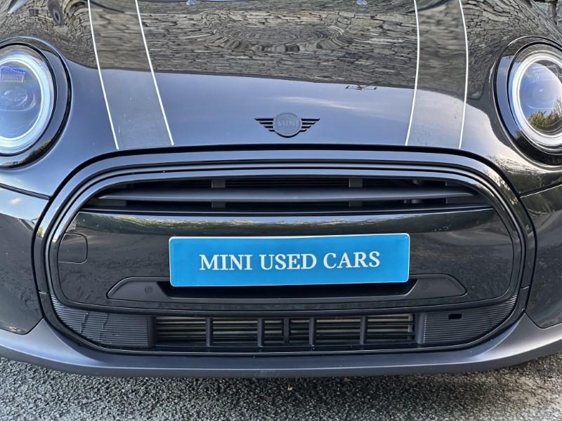 2023 (73) MINI HATCHBACK 1.5 Cooper Exclusive Premium Plus 5dr Auto 5888412