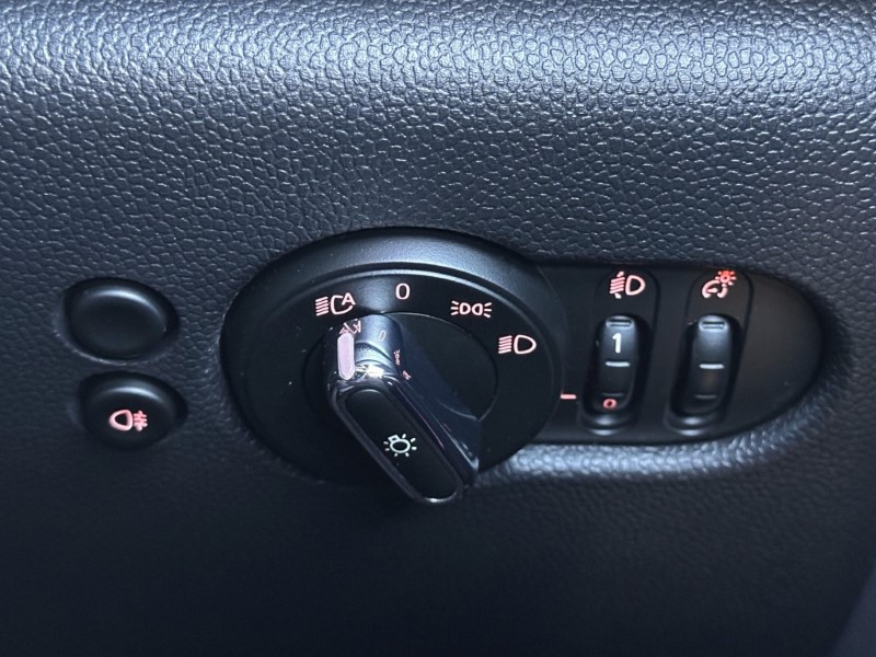 2023 (73) MINI HATCHBACK 1.5 Cooper Exclusive Premium Plus 5dr Auto 5888368