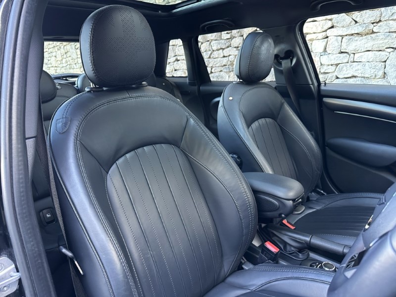 2023 (73) MINI HATCHBACK 1.5 Cooper Exclusive Premium Plus 5dr Auto 5888360
