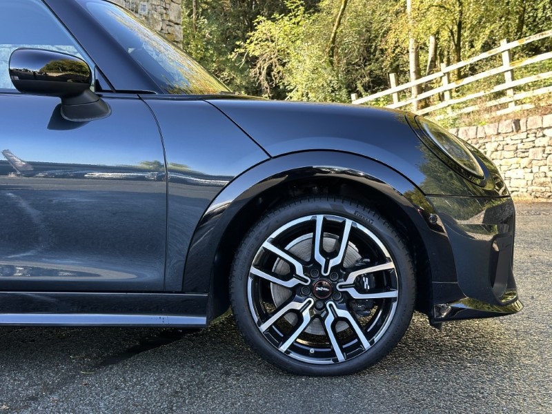 2024 (74) MINI COOPER 2.0 S Sport 3dr Auto 5922563