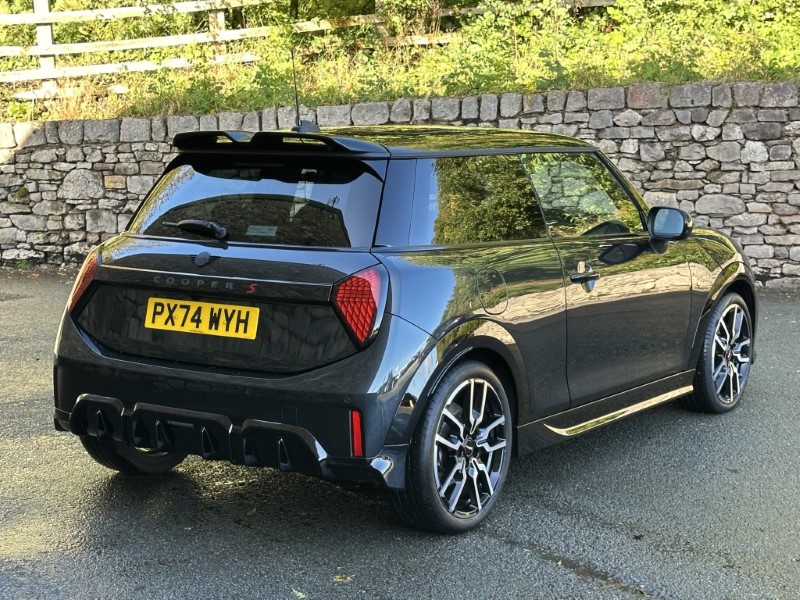 2024 (74) MINI COOPER 2.0 S Sport 3dr Auto 5922567