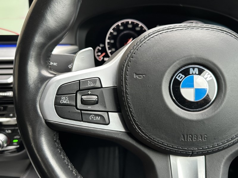 2019 (19) BMW 5 SERIES 520i M Sport Saloon  5846796