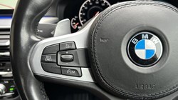2019 (19) BMW 5 SERIES 520i M Sport Saloon 5846796