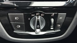 2019 (19) BMW 5 SERIES 520i M Sport Saloon 5846793