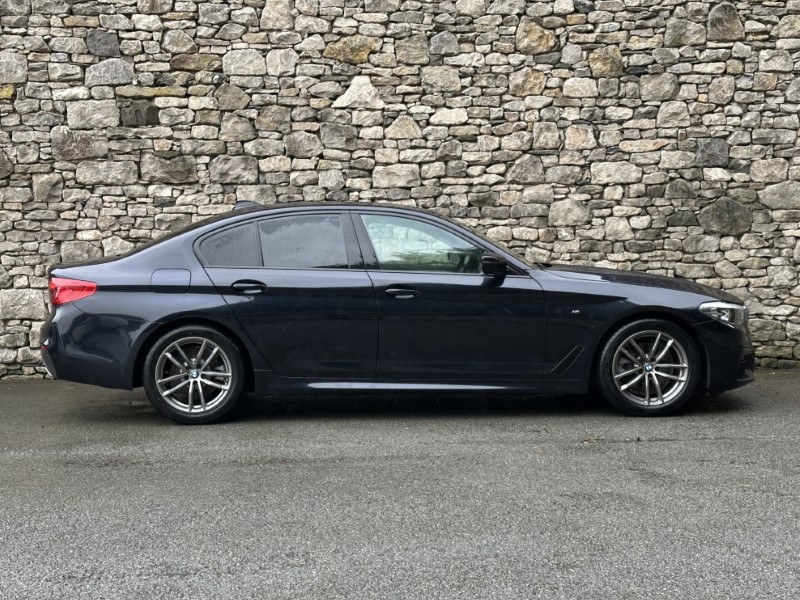 2019 (19) BMW 5 SERIES 520i M Sport Saloon  5846842