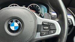 2019 (19) BMW 5 SERIES 520i M Sport Saloon 5846797