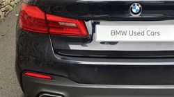 2019 (19) BMW 5 SERIES 520i M Sport Saloon 5846846