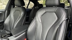 2019 (19) BMW 5 SERIES 520i M Sport Saloon 5846819