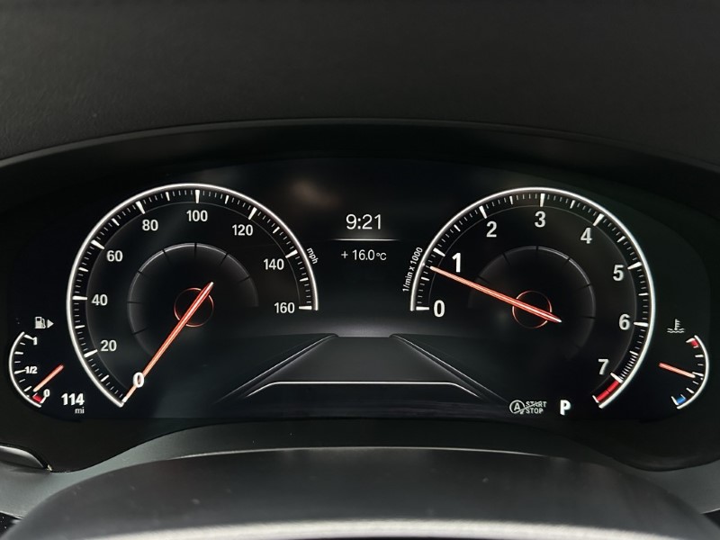 2019 (19) BMW 5 SERIES 520i M Sport Saloon  5846805