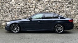 2019 (19) BMW 5 SERIES 520i M Sport Saloon 5846826