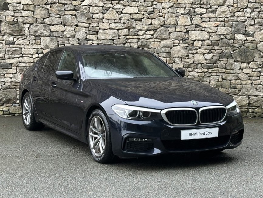 2019 (19) BMW 5 SERIES 520i M Sport Saloon
