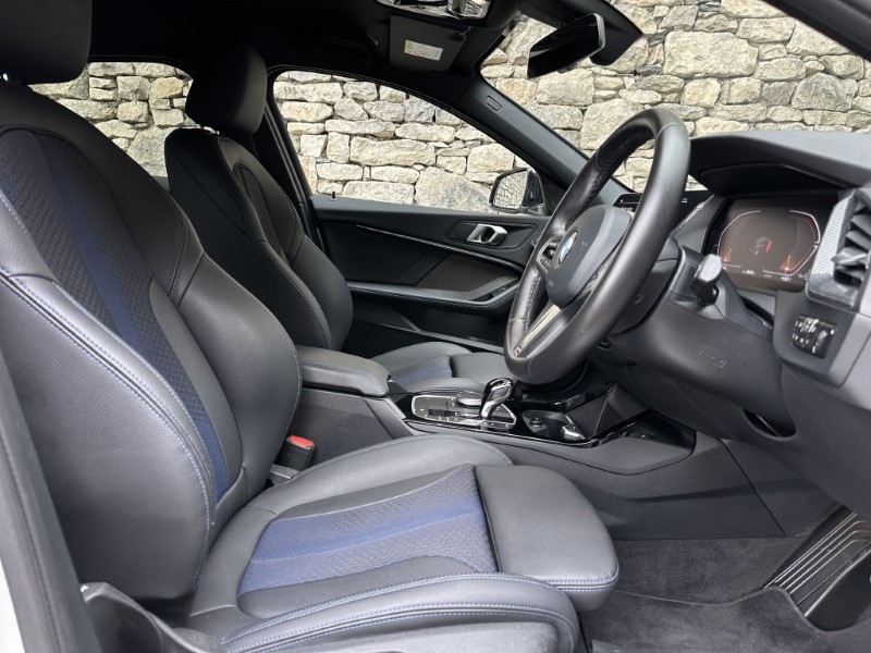 2023 (73) BMW 1 SERIES 118i M Sport 5dr  5925840