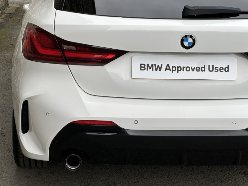 2023 (73) BMW 1 SERIES 118i M Sport 5dr  5925835