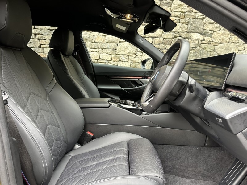 2026 (75) BMW I5 eDrive40 M Sport Pro Saloon 5864291