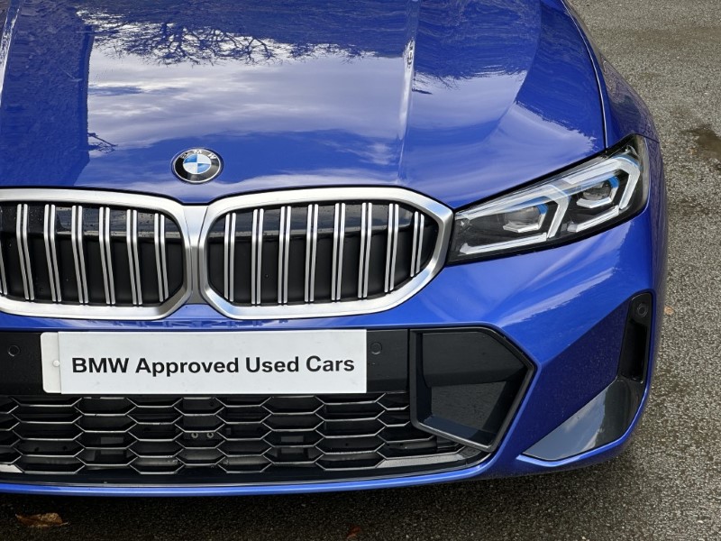 2026 (75) BMW 3 SERIES 320i M Sport 4dr Saloon 5846980