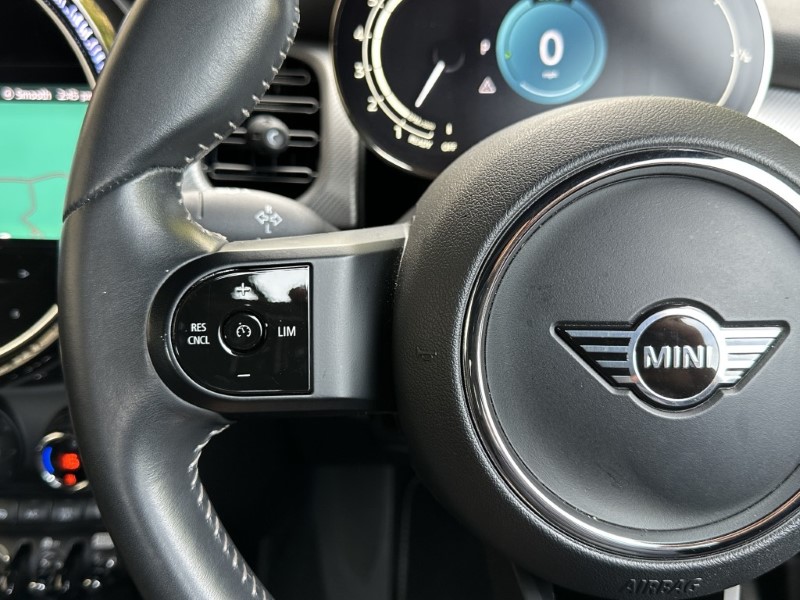 2021 (71) MINI CONVERTIBLE 1.5 Cooper Exclusive 2dr Auto 5862564