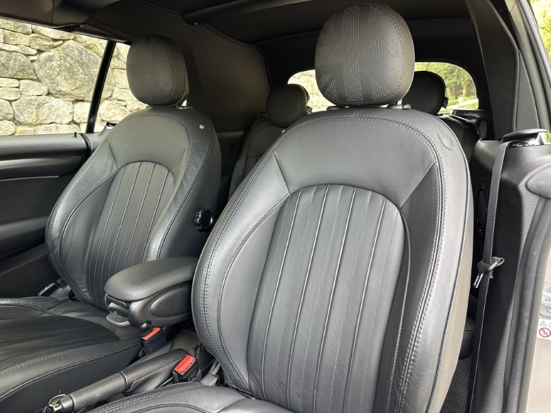 2021 (71) MINI CONVERTIBLE 1.5 Cooper Exclusive 2dr Auto 5862573