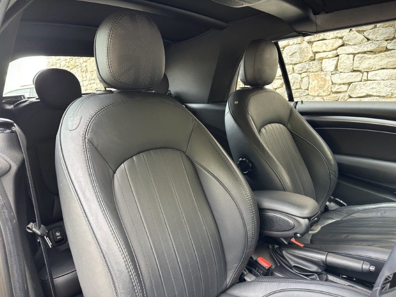 2021 (71) MINI CONVERTIBLE 1.5 Cooper Exclusive 2dr Auto 5862554