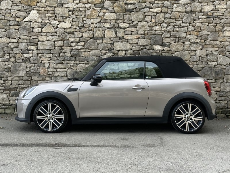 2021 (71) MINI CONVERTIBLE 1.5 Cooper Exclusive 2dr Auto 5862569