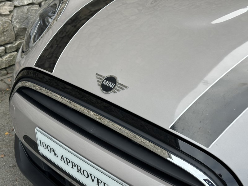 2021 (71) MINI CONVERTIBLE 1.5 Cooper Exclusive 2dr Auto 5862568