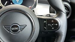 2021 (71) MINI CONVERTIBLE 1.5 Cooper Exclusive 2dr Auto 5862565
