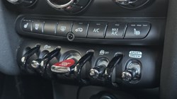 2024 (73) MINI HATCHBACK 1.5 Cooper Classic Premium 5dr Auto 5952033