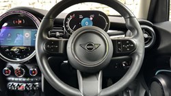 2024 (73) MINI HATCHBACK 1.5 Cooper Classic Premium 5dr Auto 5952542