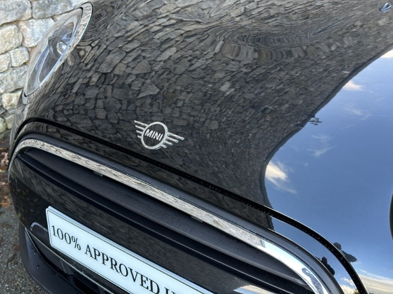 2024 (73) MINI HATCHBACK 1.5 Cooper Classic Premium 5dr Auto 5952048