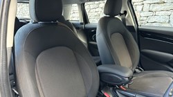 2024 (73) MINI HATCHBACK 1.5 Cooper Classic Premium 5dr Auto 5952026