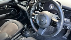 2024 (73) MINI HATCHBACK 1.5 Cooper Classic Premium 5dr Auto 5952024