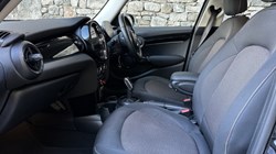 2024 (73) MINI HATCHBACK 1.5 Cooper Classic Premium 5dr Auto 5952040