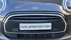 2024 (73) MINI HATCHBACK 1.5 Cooper Classic Premium 5dr Auto 5952076
