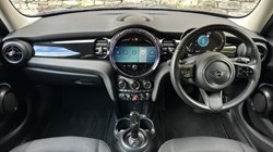 2024 (73) MINI HATCHBACK 1.5 Cooper Classic Premium 5dr Auto 5952540