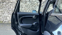 2024 (73) MINI HATCHBACK 1.5 Cooper Classic Premium 5dr Auto 5952059